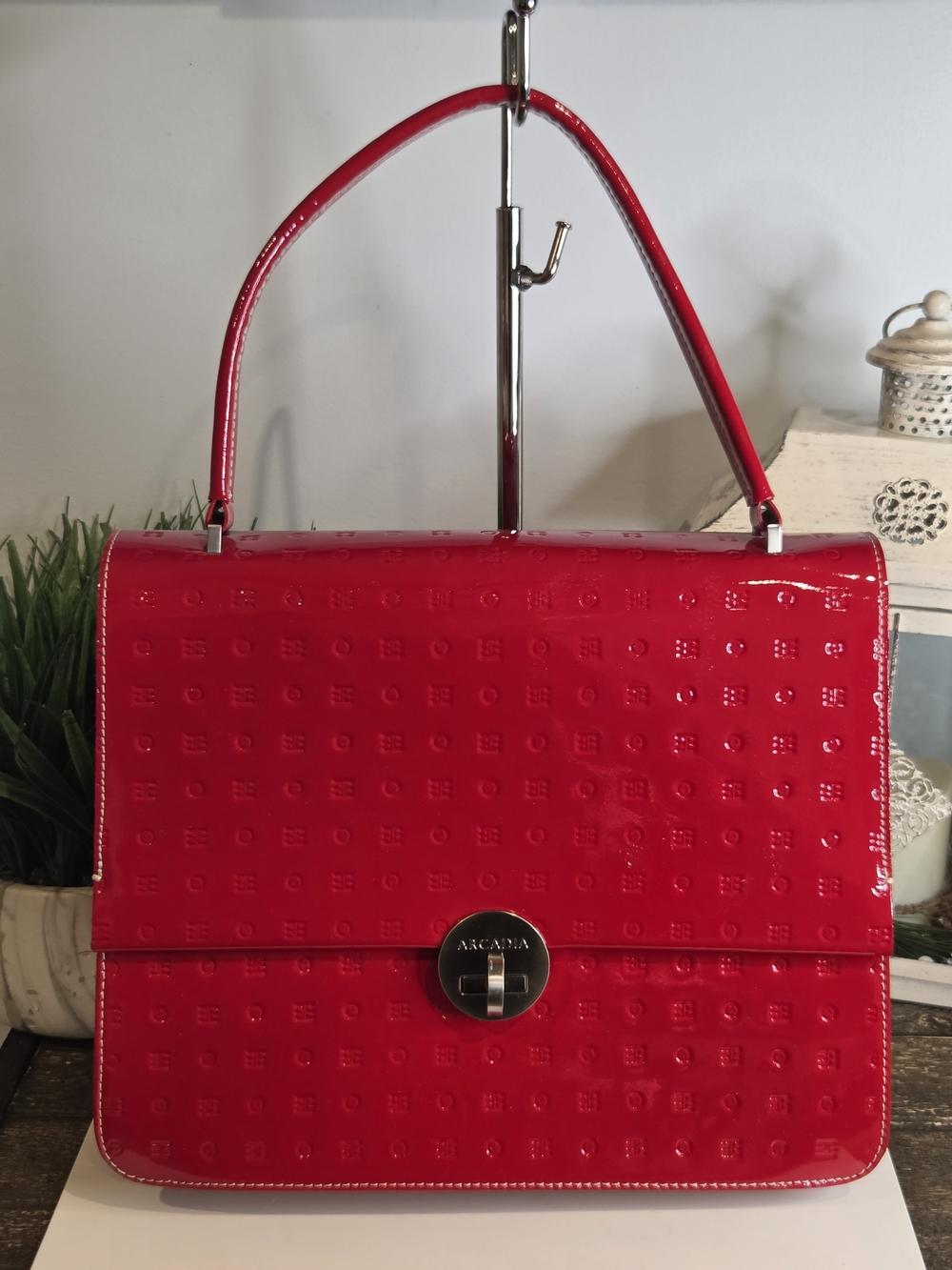 Arcadia Red Patent Leather Embossed Logo Handbag - Made In Italy - Picture 2 of 16